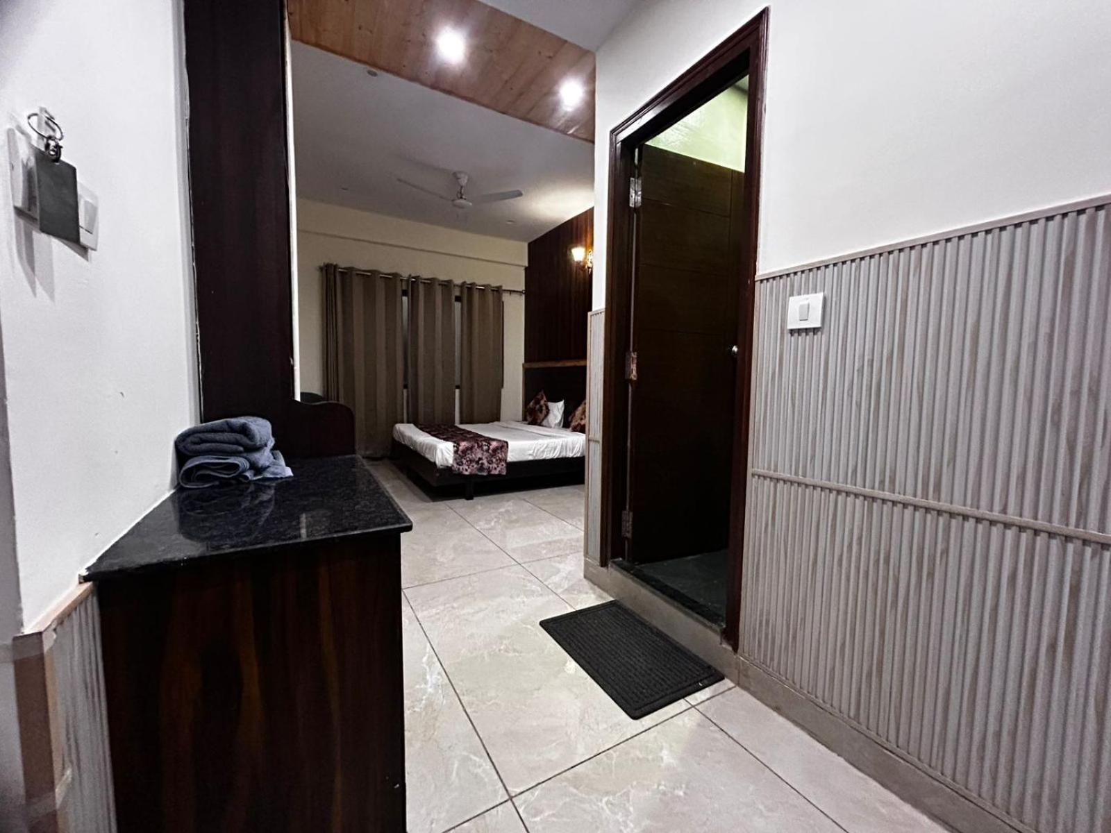 Hangout Inn Bhāgalpur 外观 照片